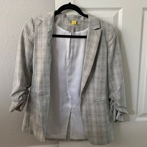 Gray & white blazer jacket